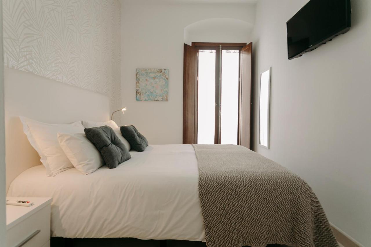 Апартаменти O&L Lumbreras: Bright Duplex With Private Terrace Севілья Екстер'єр фото